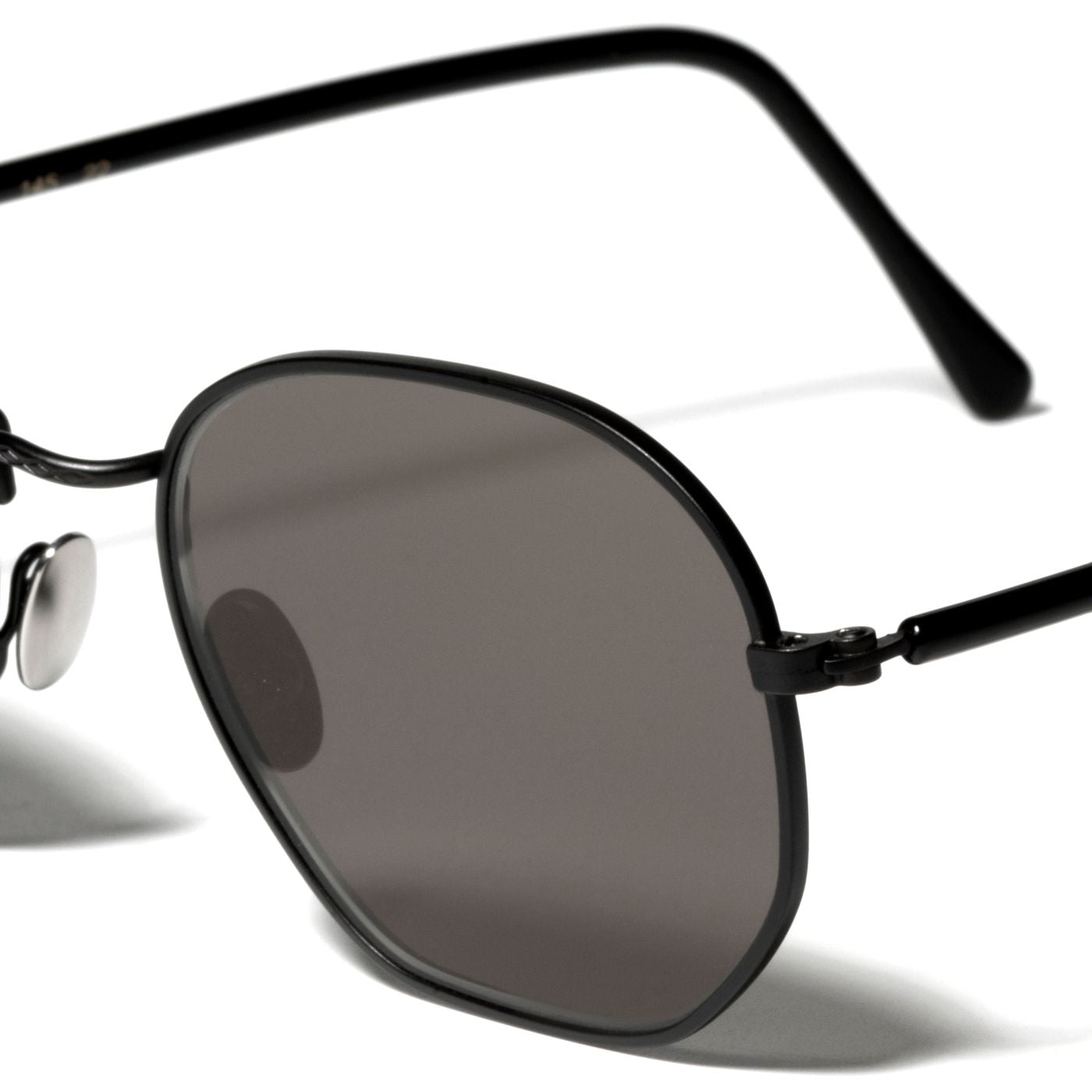 Wilson C22 Black Matt (Flat Grey) (2655)