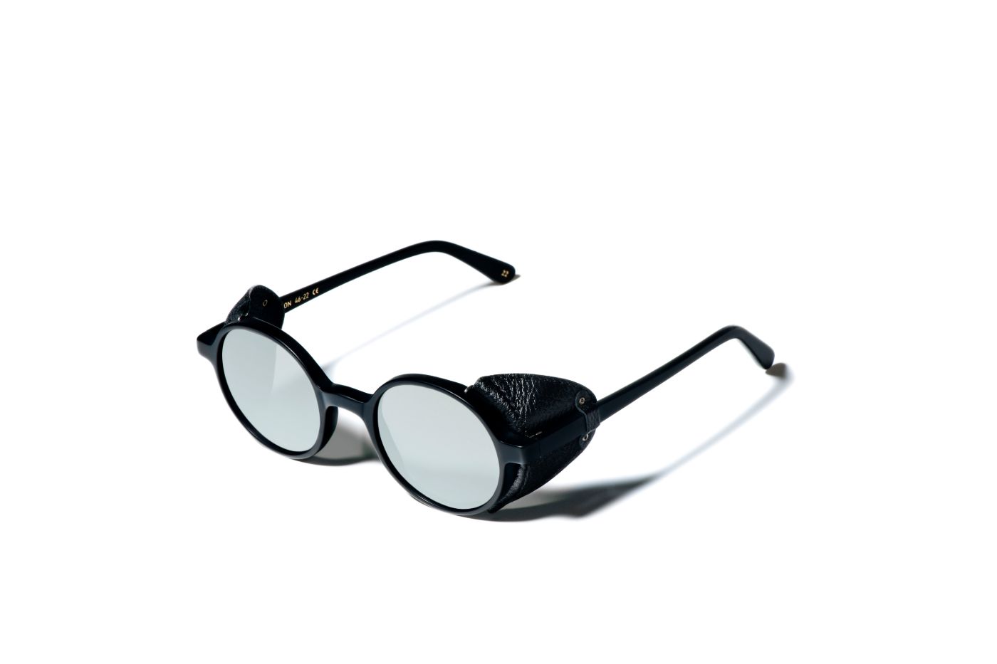 Reunion Flap S46 C22 Black Matt/Black (Flat Silver Mirror) (1632)