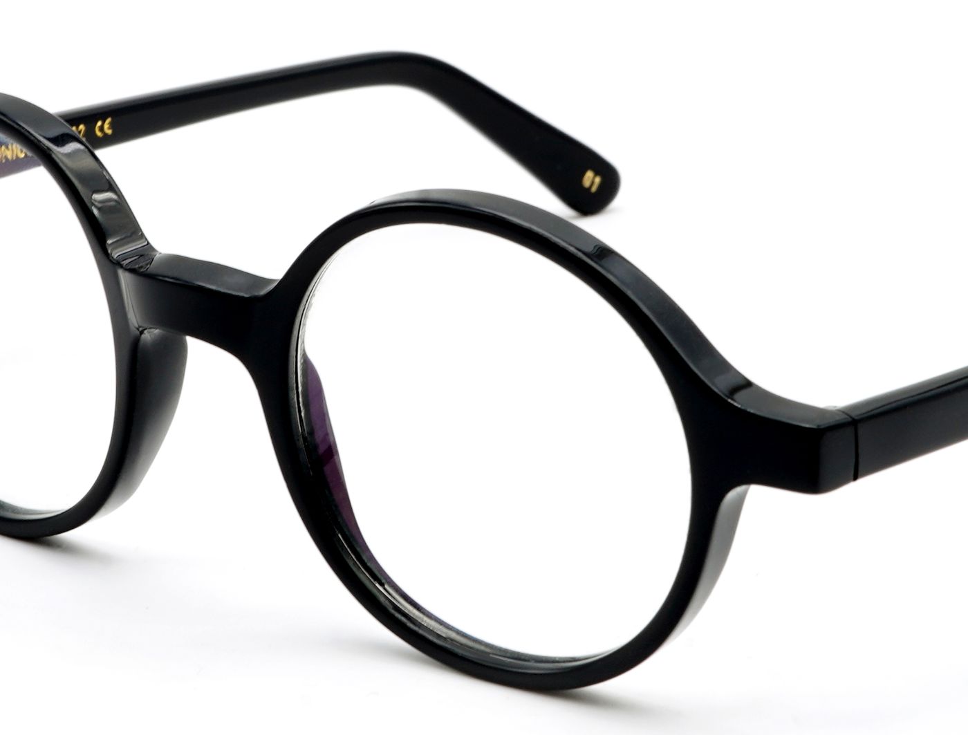 Reunion S46 C01 Black (1243)