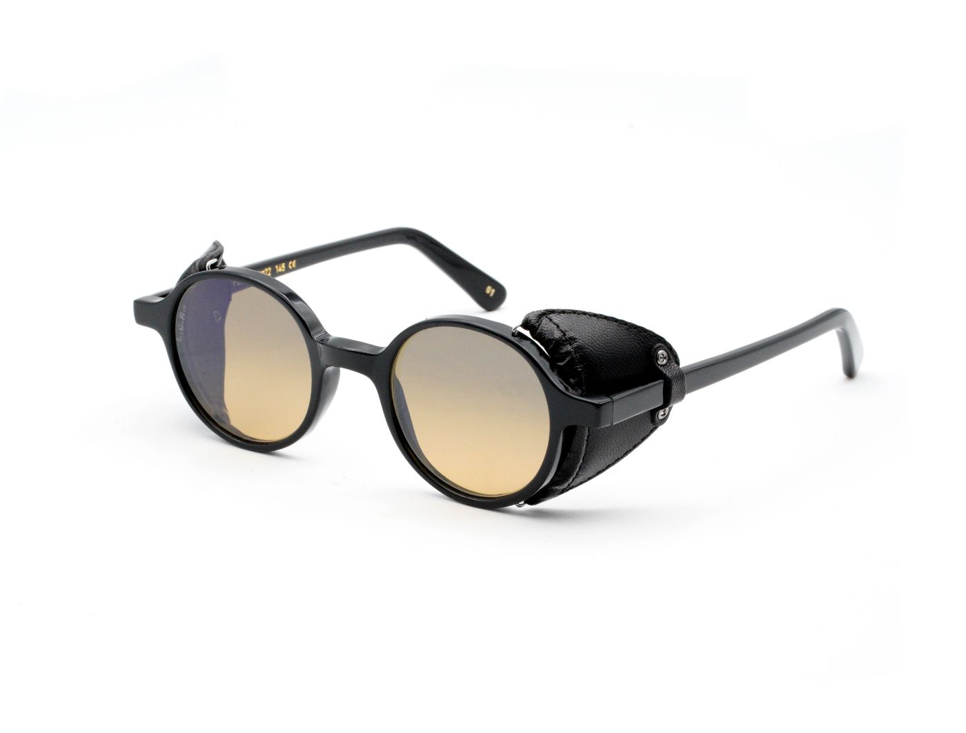 Reunion Flap S48 C01 Black/Black Leather Flap (Yellow Gradient Photochromic (Base 2)) (5353)