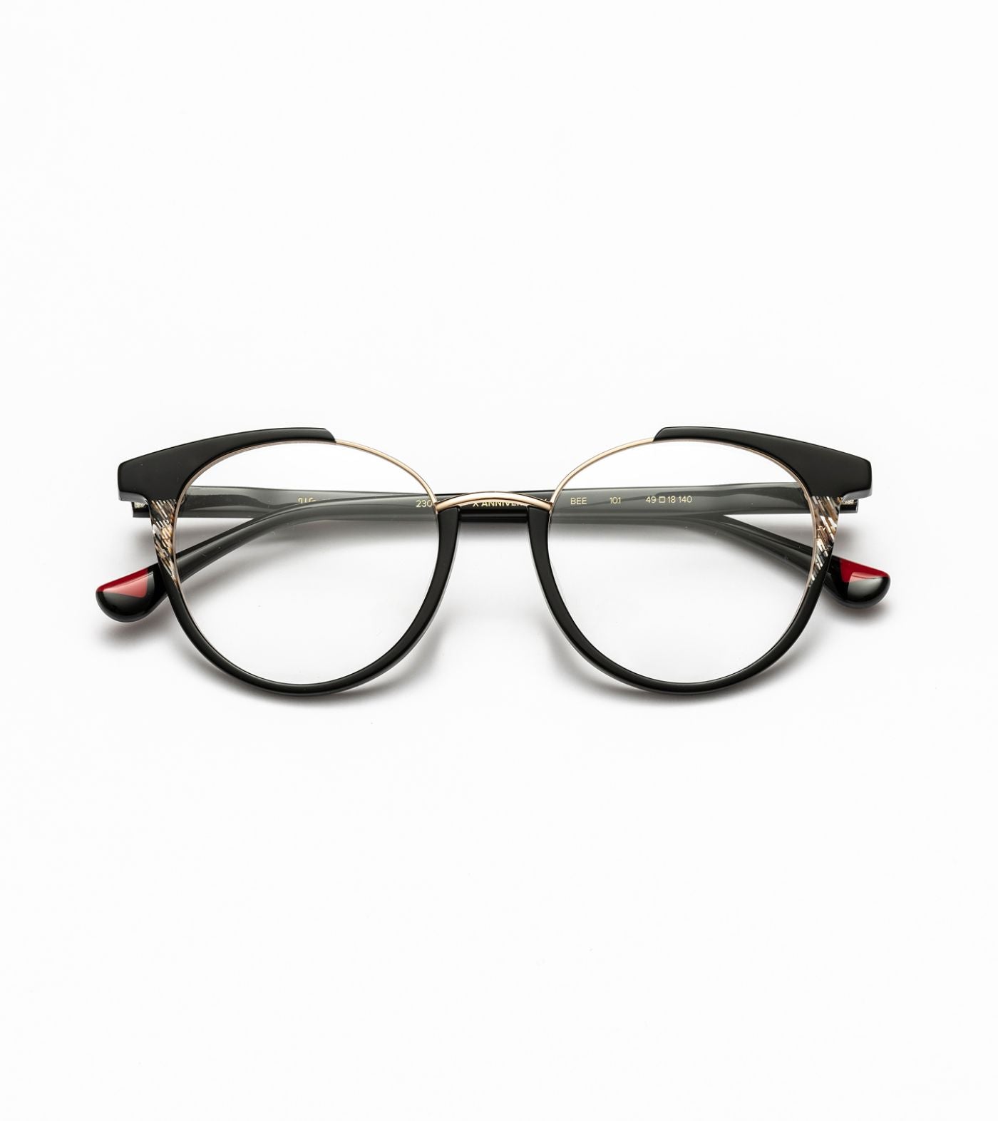 Bee C10.1 Black