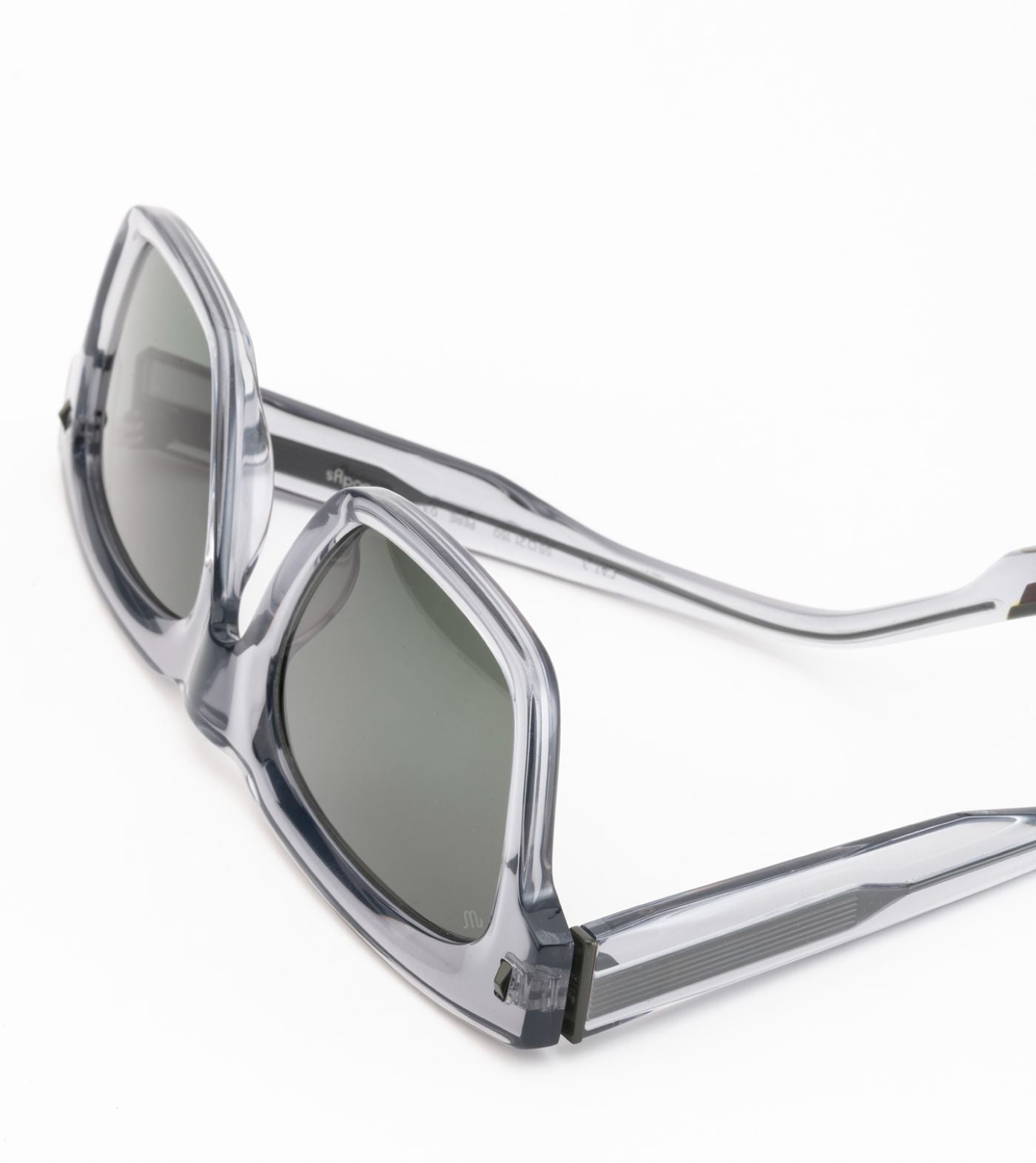 Pere C03 Gray (Solid Green)