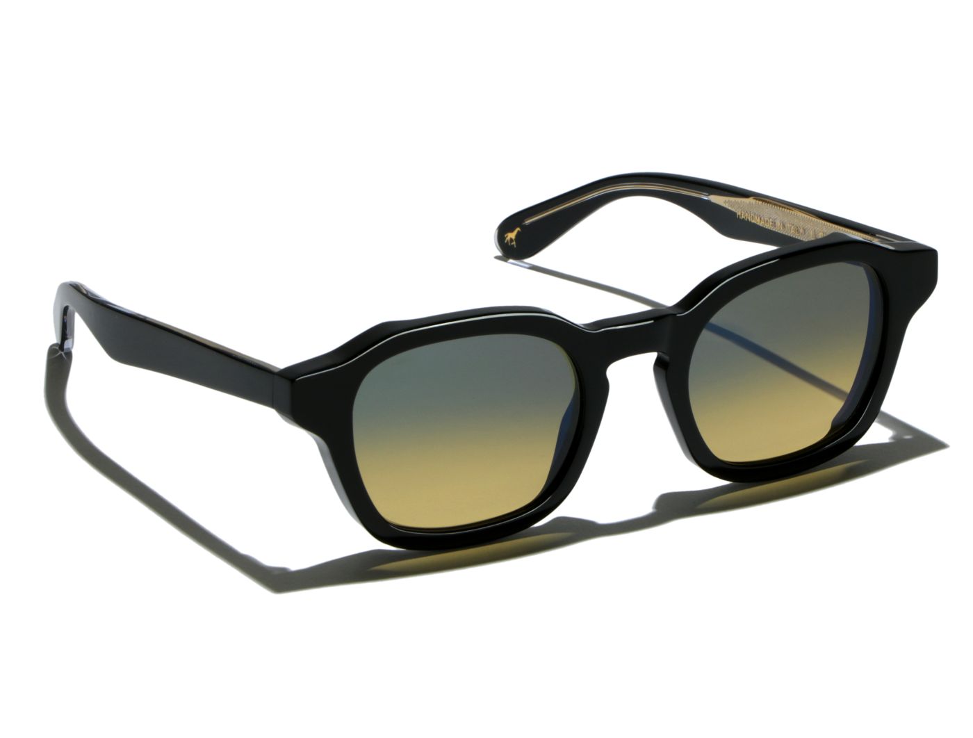 Kigali C01D Gold/Black (Yellow Gradient Photochromic (Base 2)) (6444)