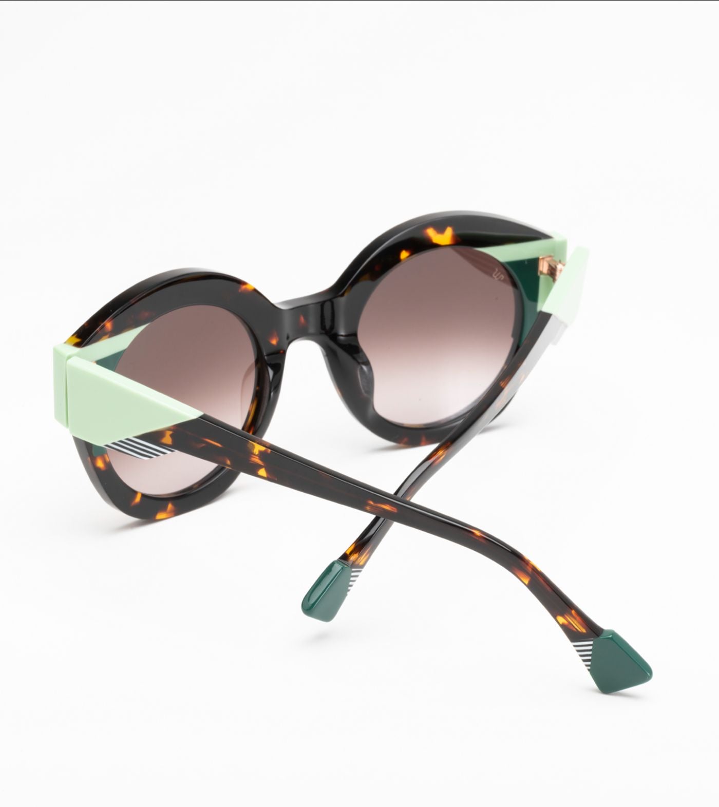 Sistine C02 Havana (Gradient Violet)