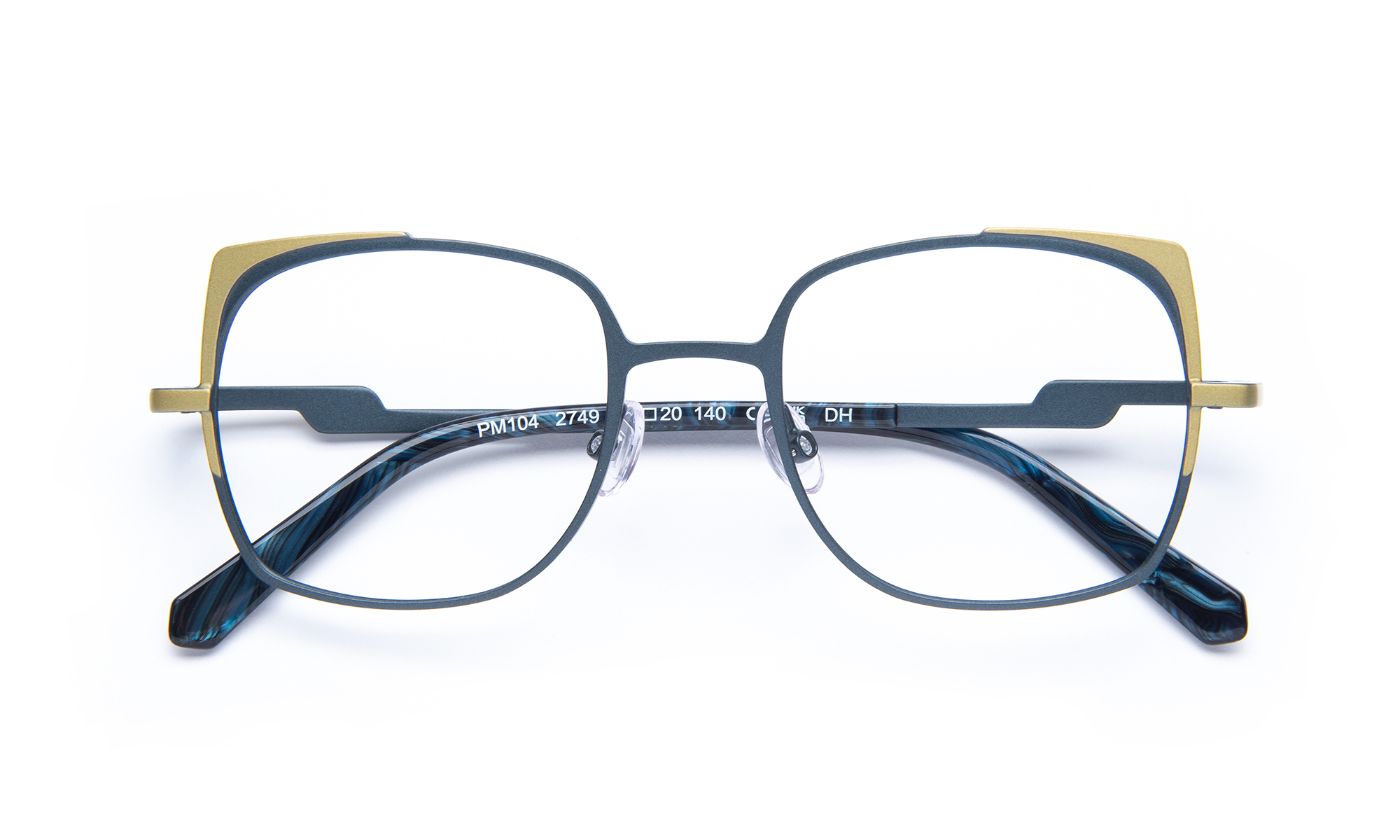 PM104 C2749 Blue Gray/Beige