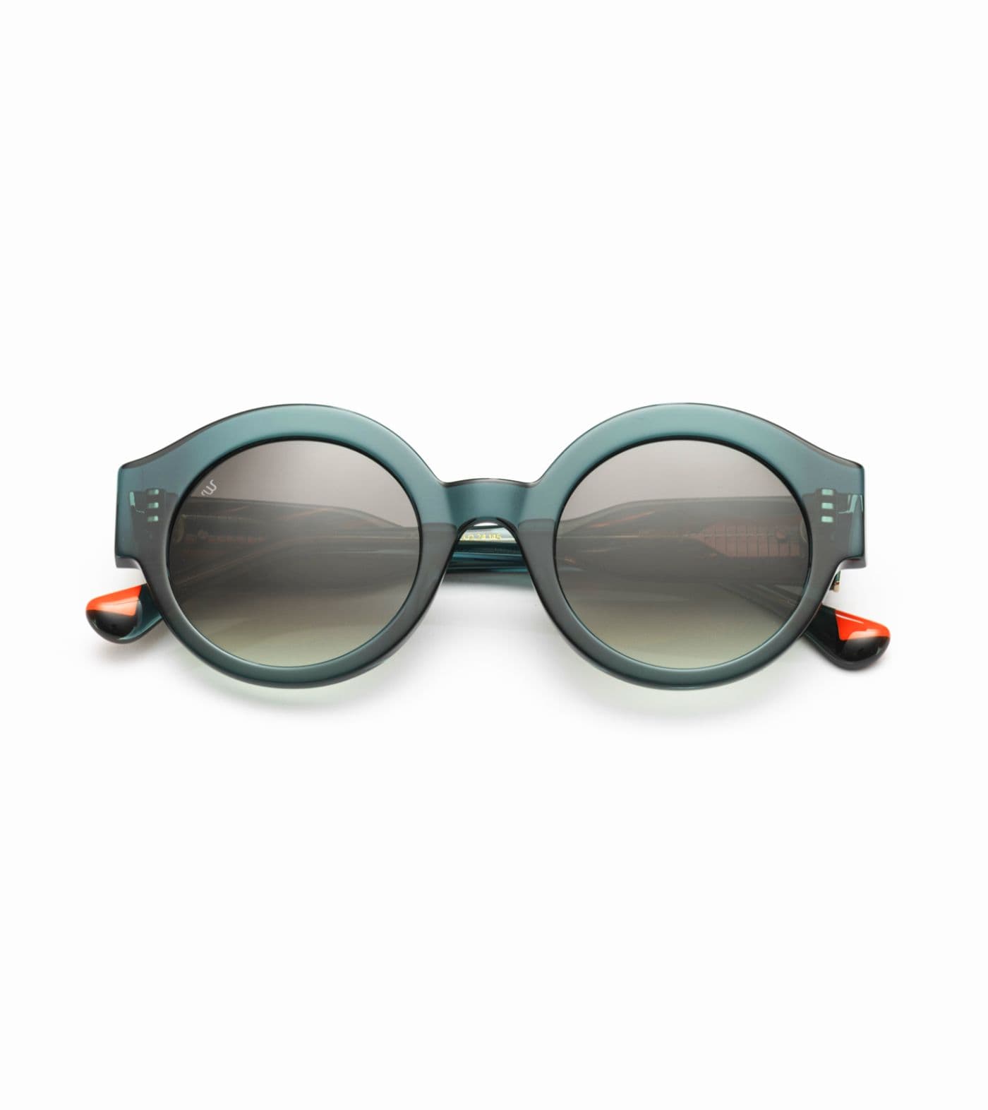 Aina C02 Green (Gradient Green)
