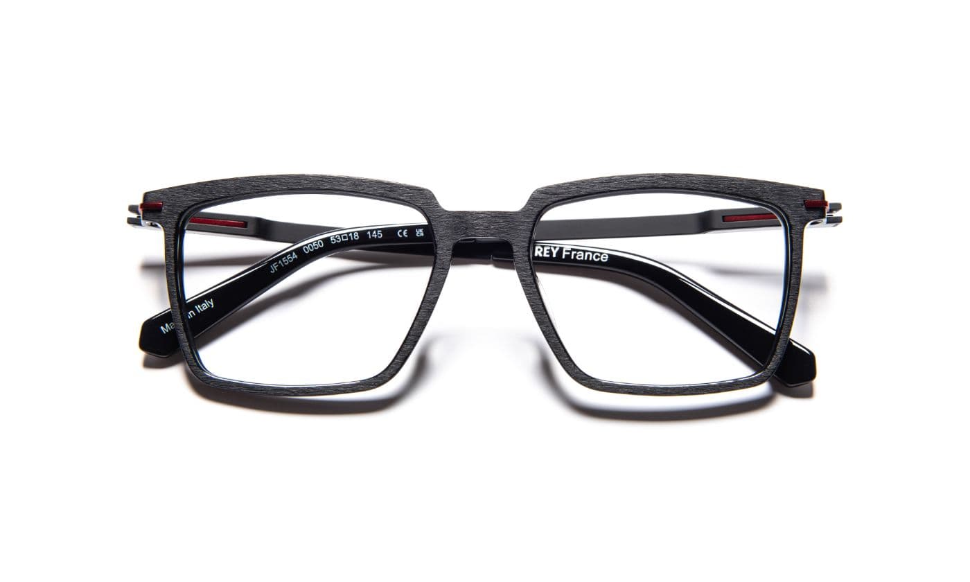 JF1554 C0050 Black