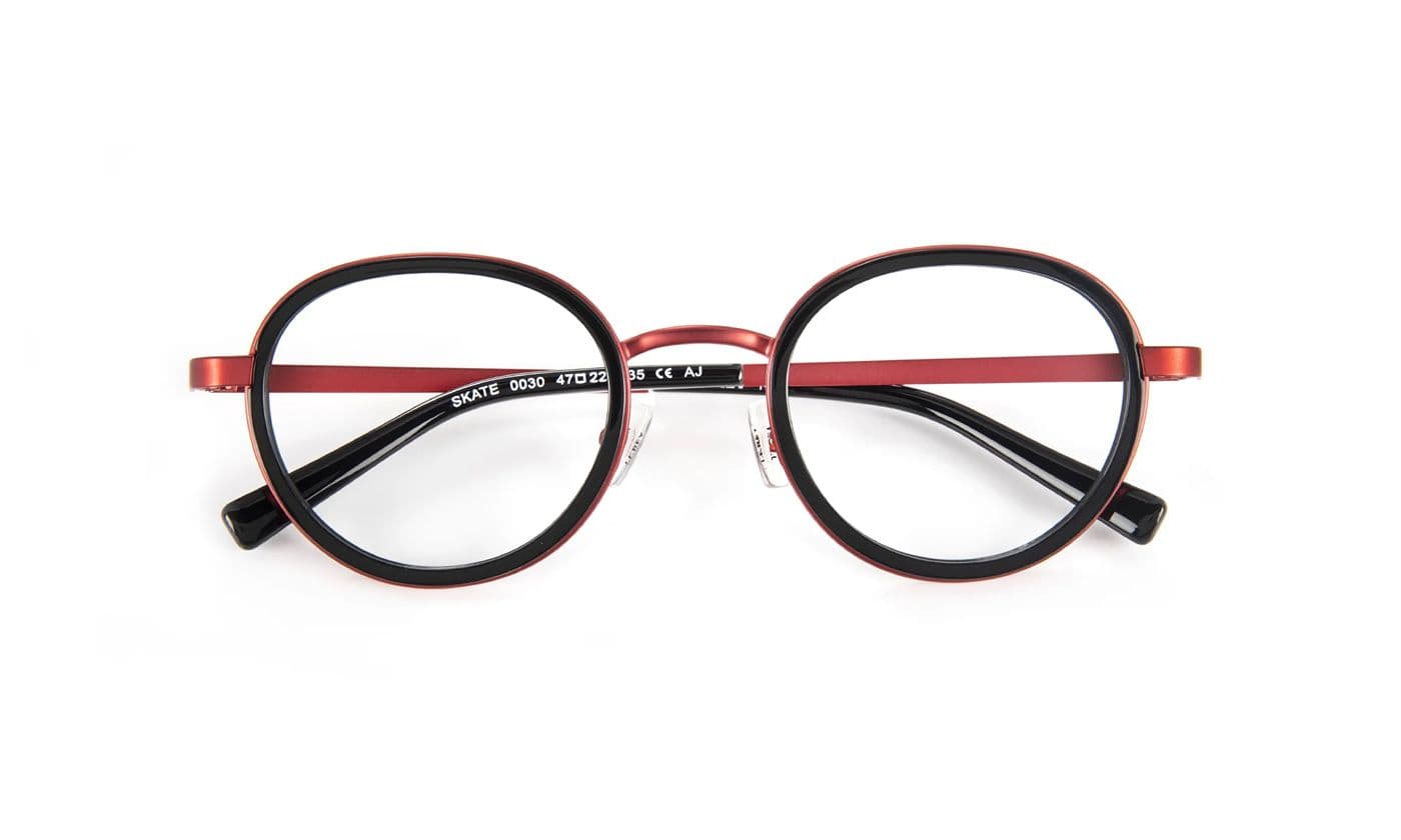 Skate C0030 Black/Red