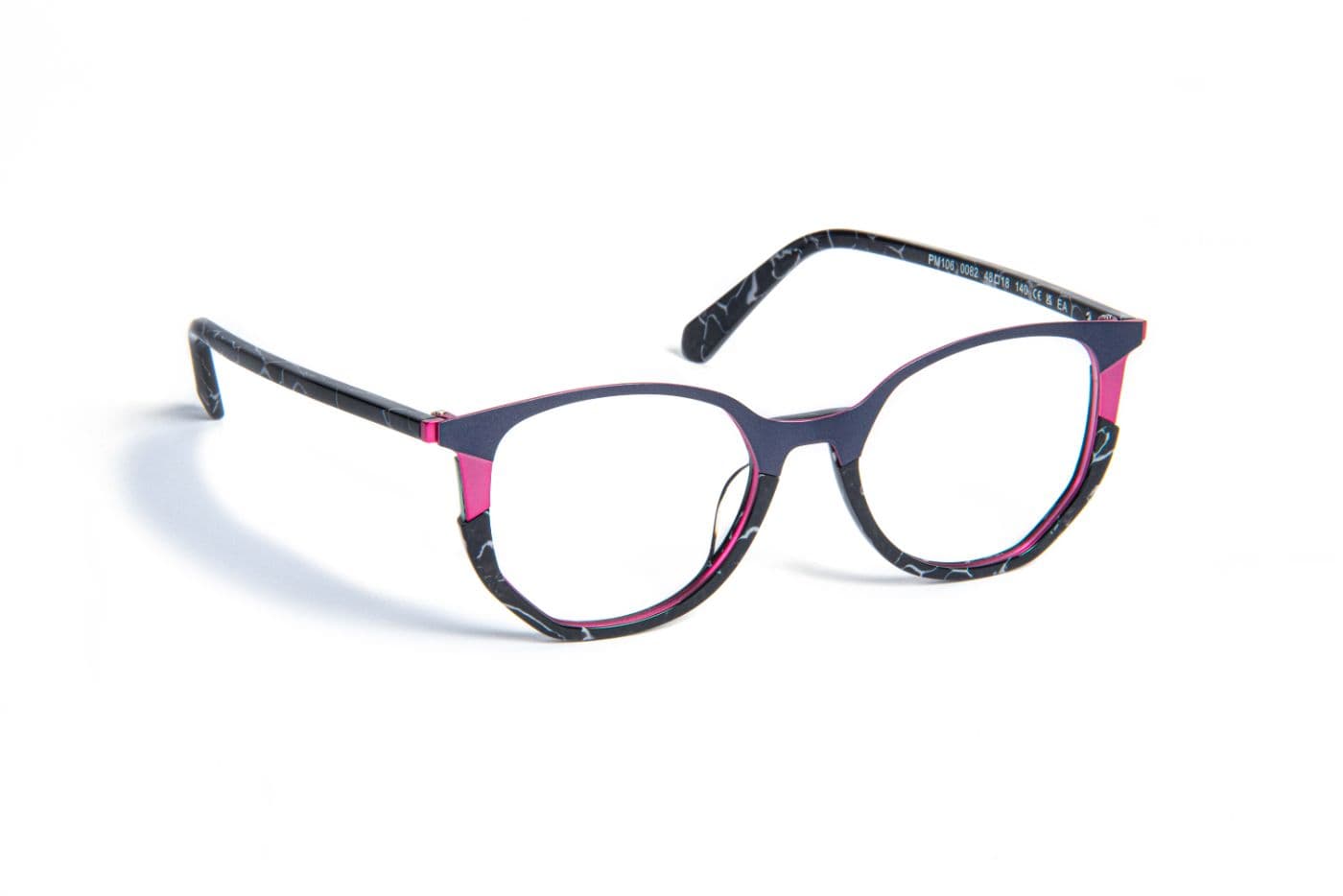 PM106 C0082 Black/Fuchsia