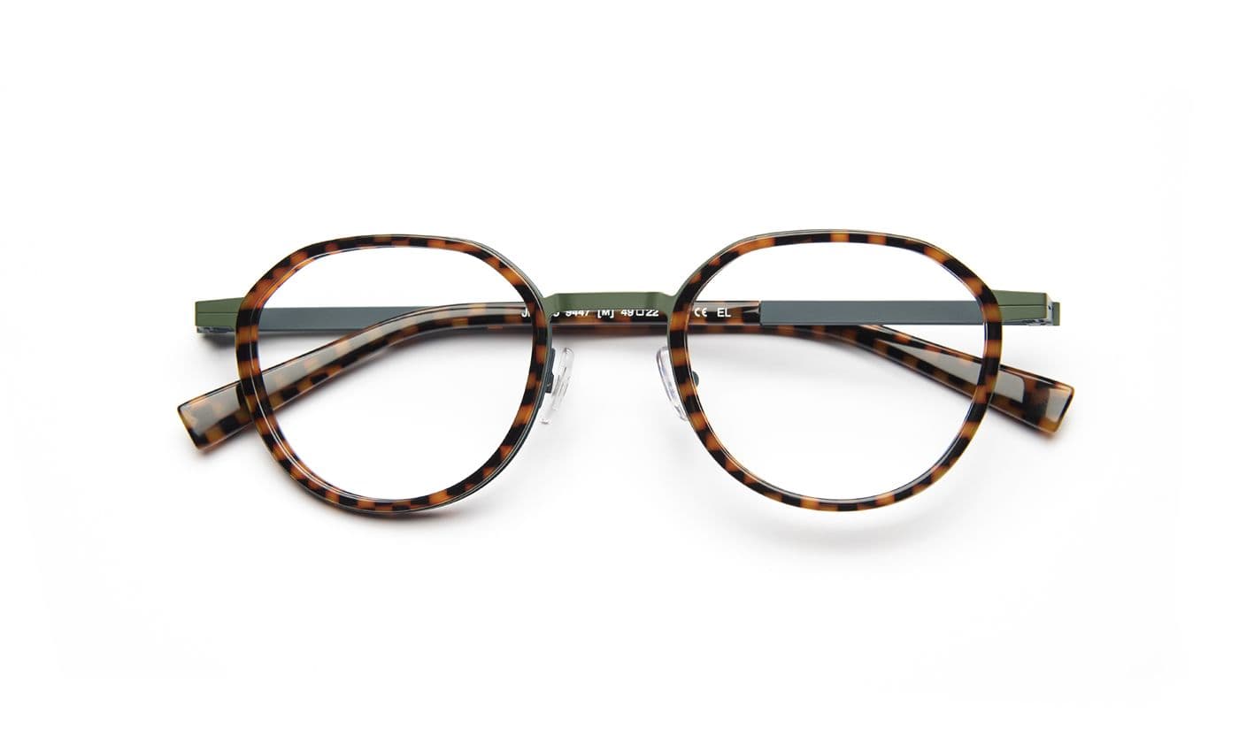 JF3075 C9447 Brown Stripes/Black/Green