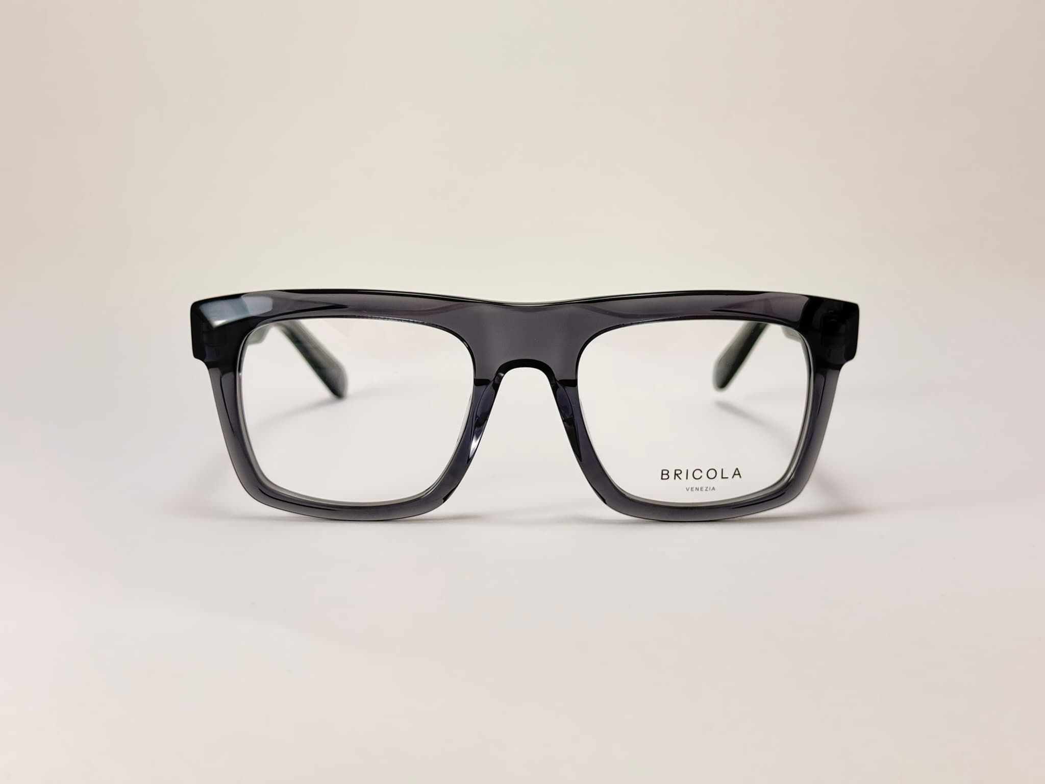 Biennale C03 Grey