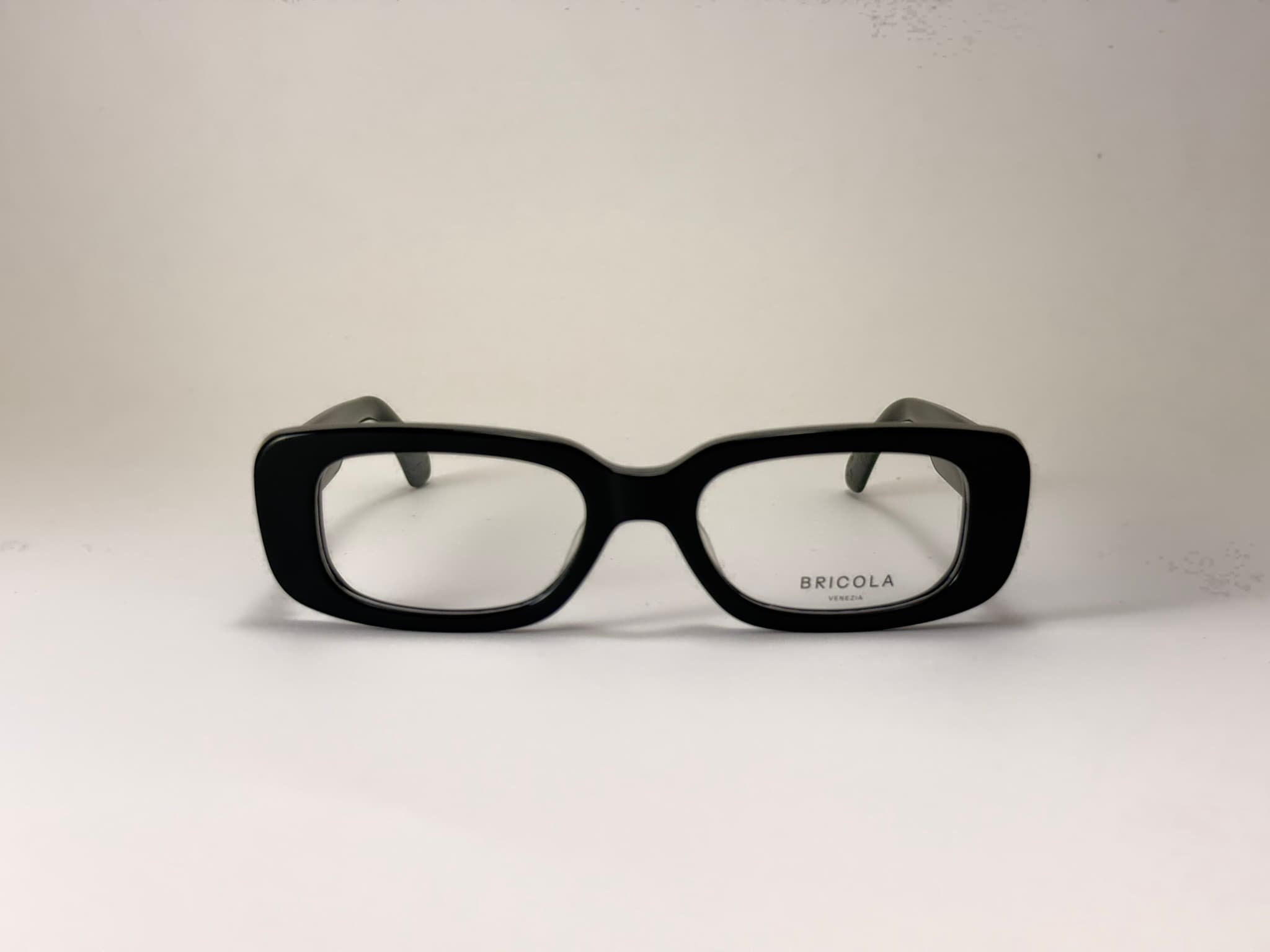 Camin C01 Black