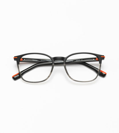 August C01 Black/Gray