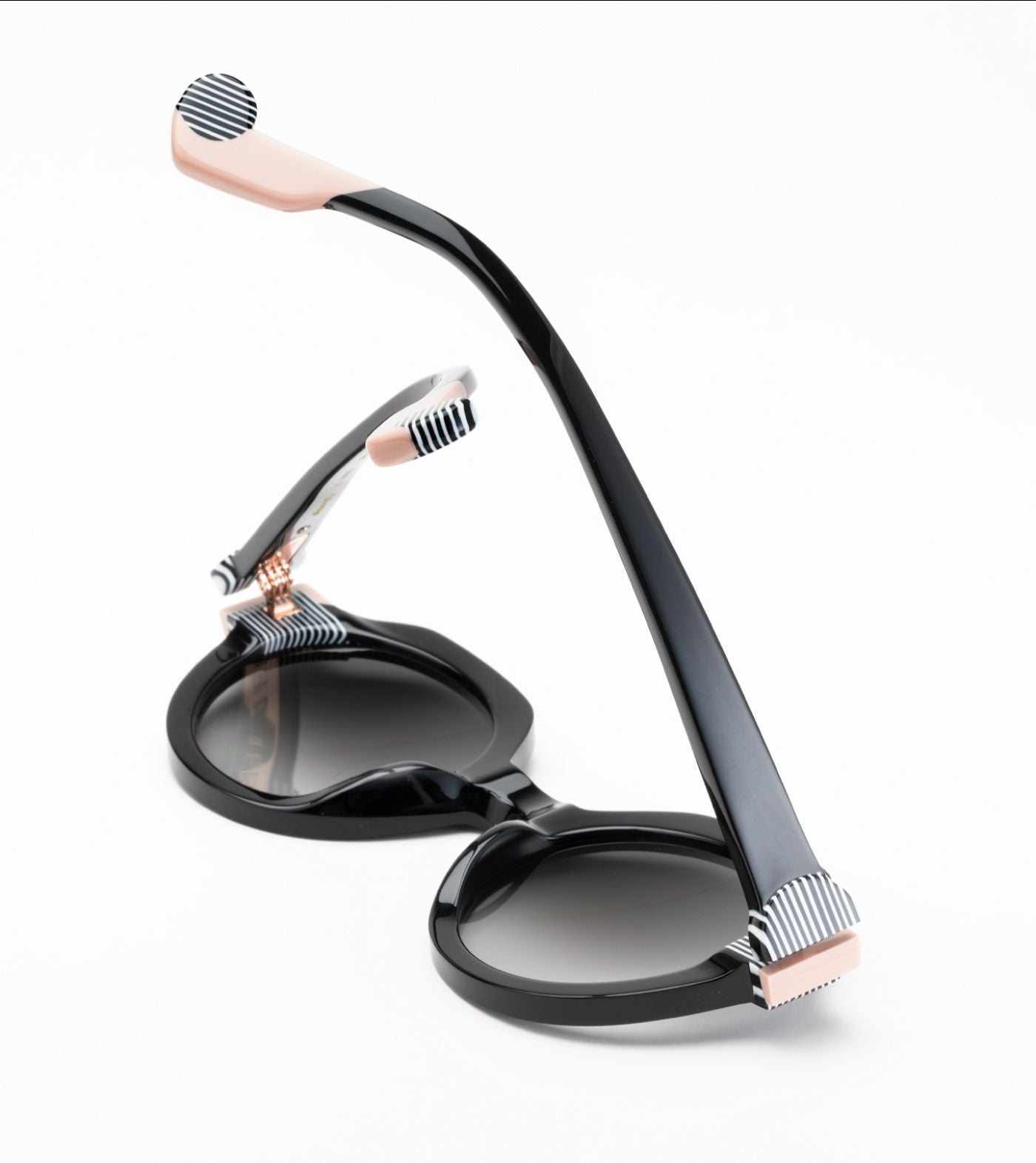 Doni C01 Black (Gradient Grey)