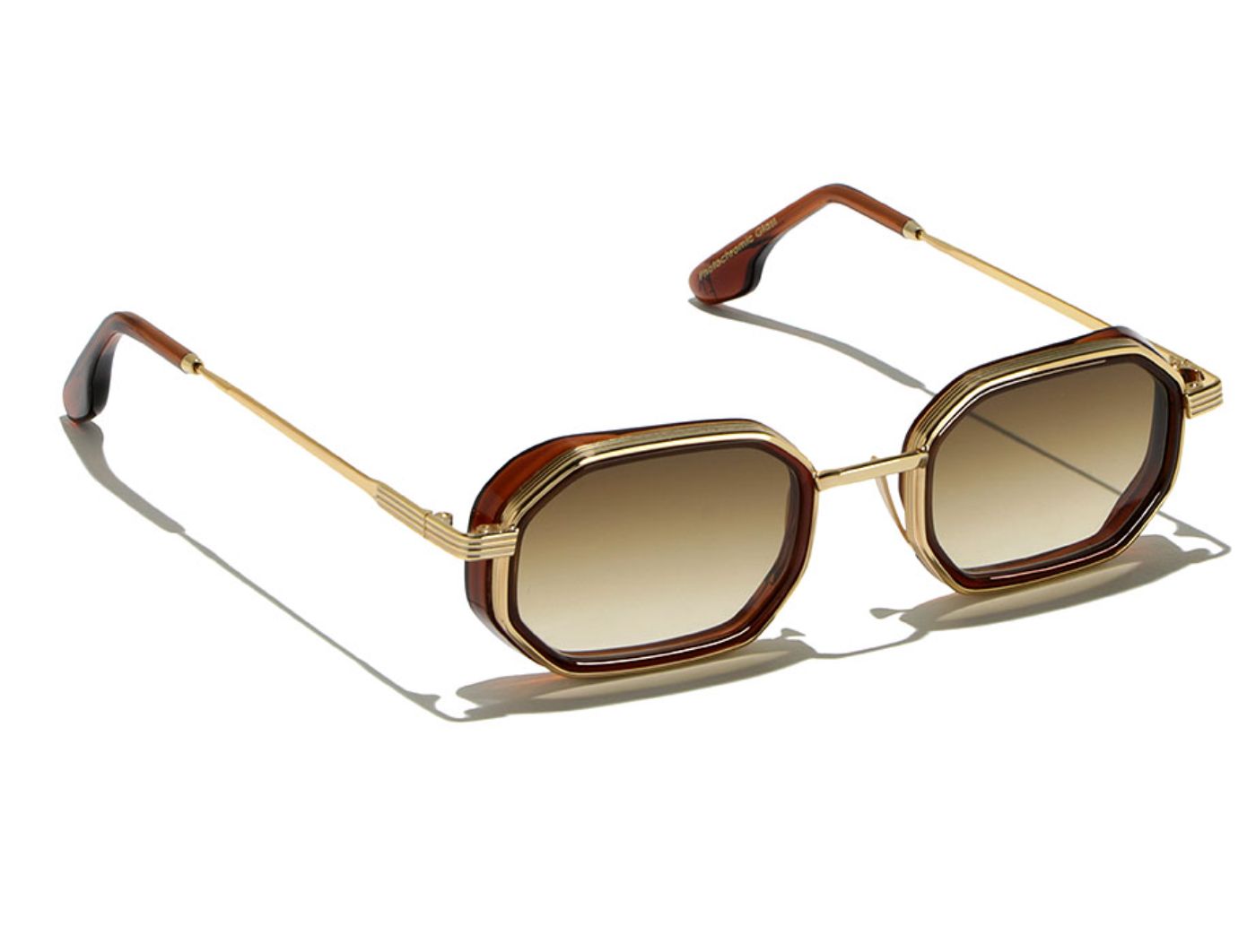 Axum Explorer C06 Gold Brown (Sunbrown Gradient Photochromic (Base 2)) (6810)