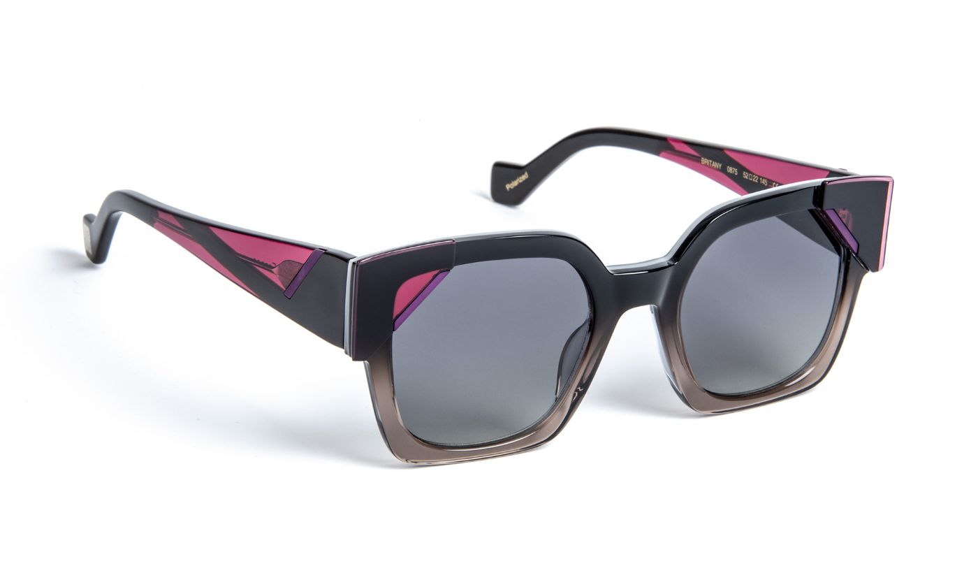 Britany C0875 Black Smoky/Plum Vgd