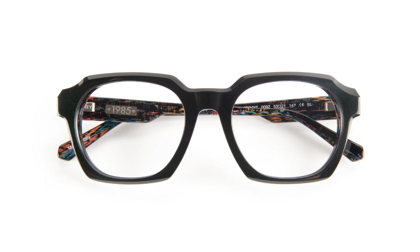 Detroit C0092 Black/Blue Tortoiseshell Red