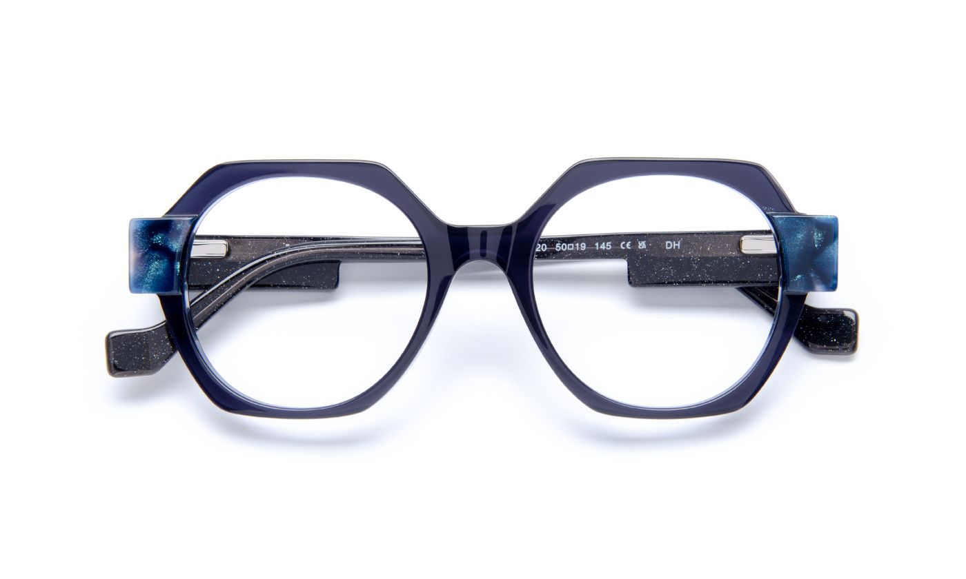 JF1563 C0020 Black/Blue Smoky