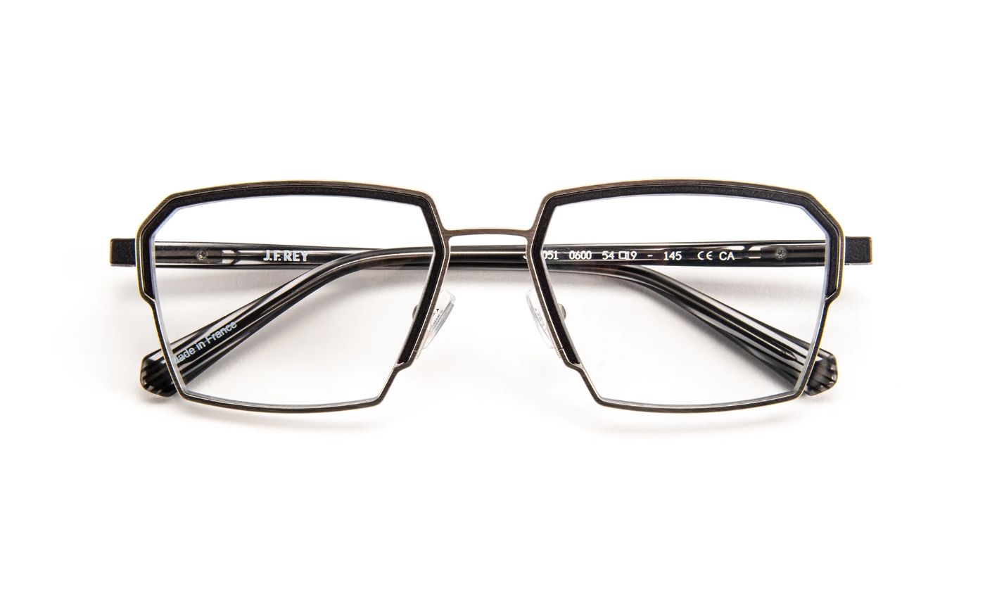 JF3051 C0600 Gunmetal/Black