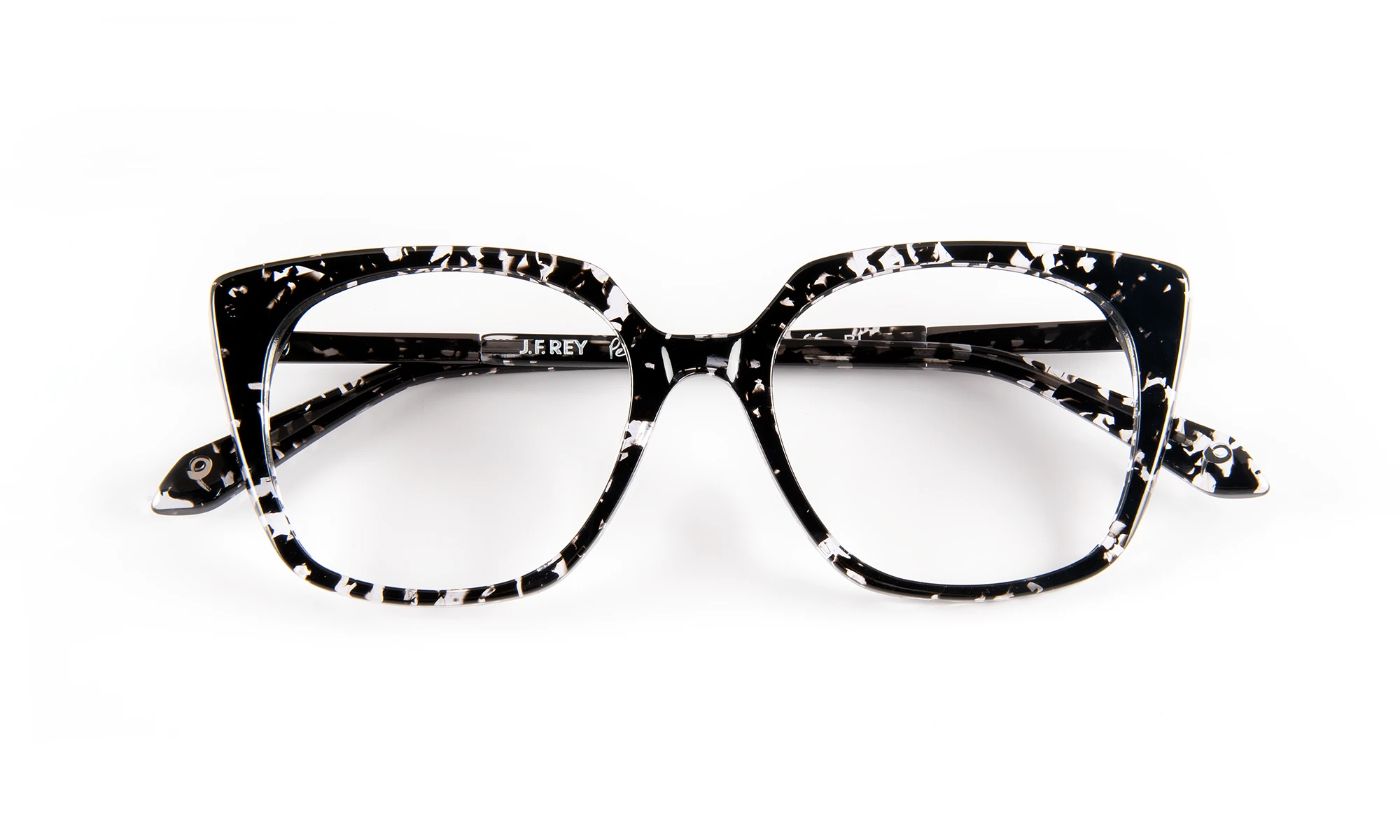 PA092 C0109 Black/Ruthenium Shiny