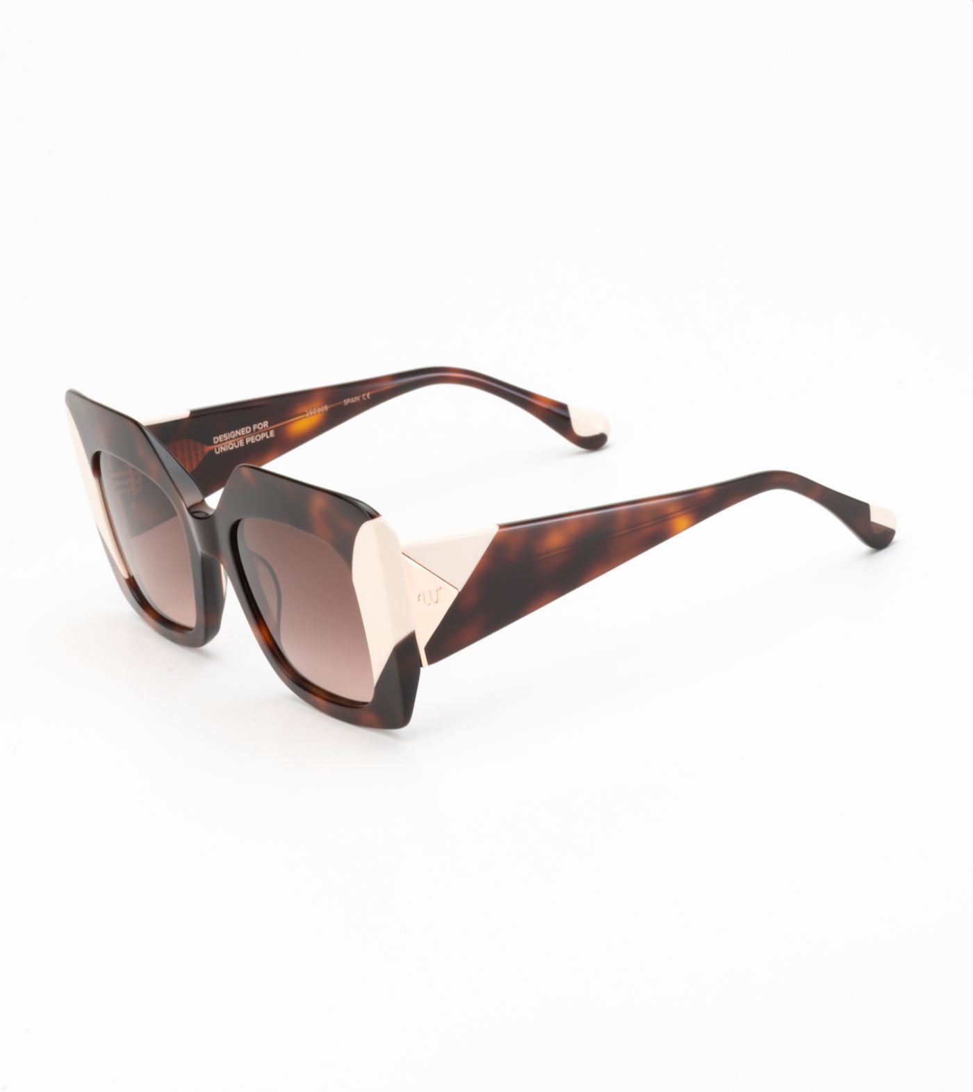 Clara C02 Havana/White (Gradient Brown)