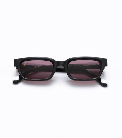 Nesta C01 Black (Purple)
