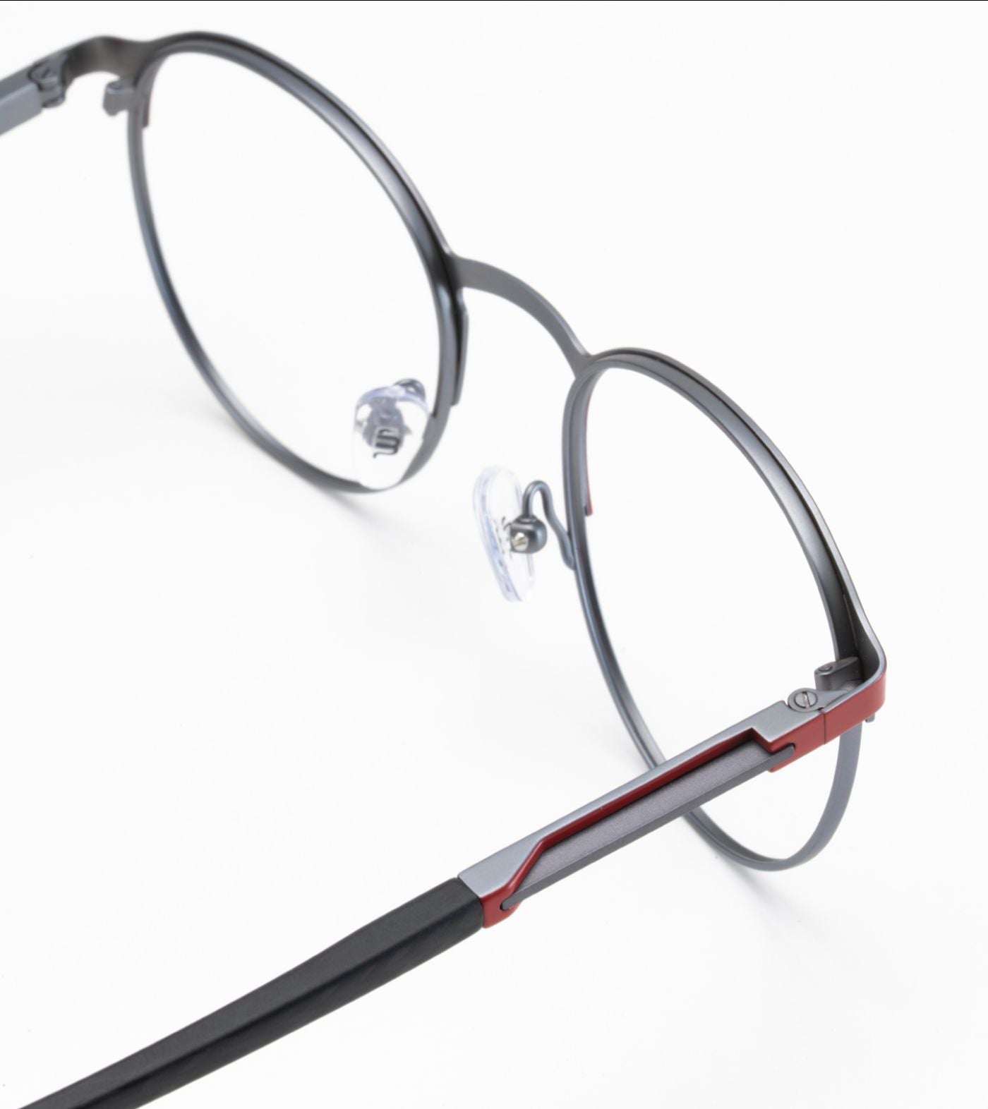 Albon C03 Red/Silver