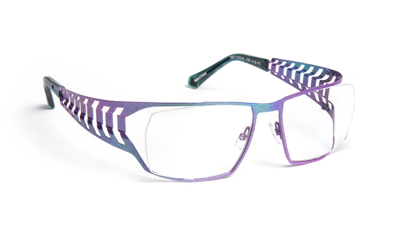 Iconic40 C7871 Glossy Plum Japanese Edition